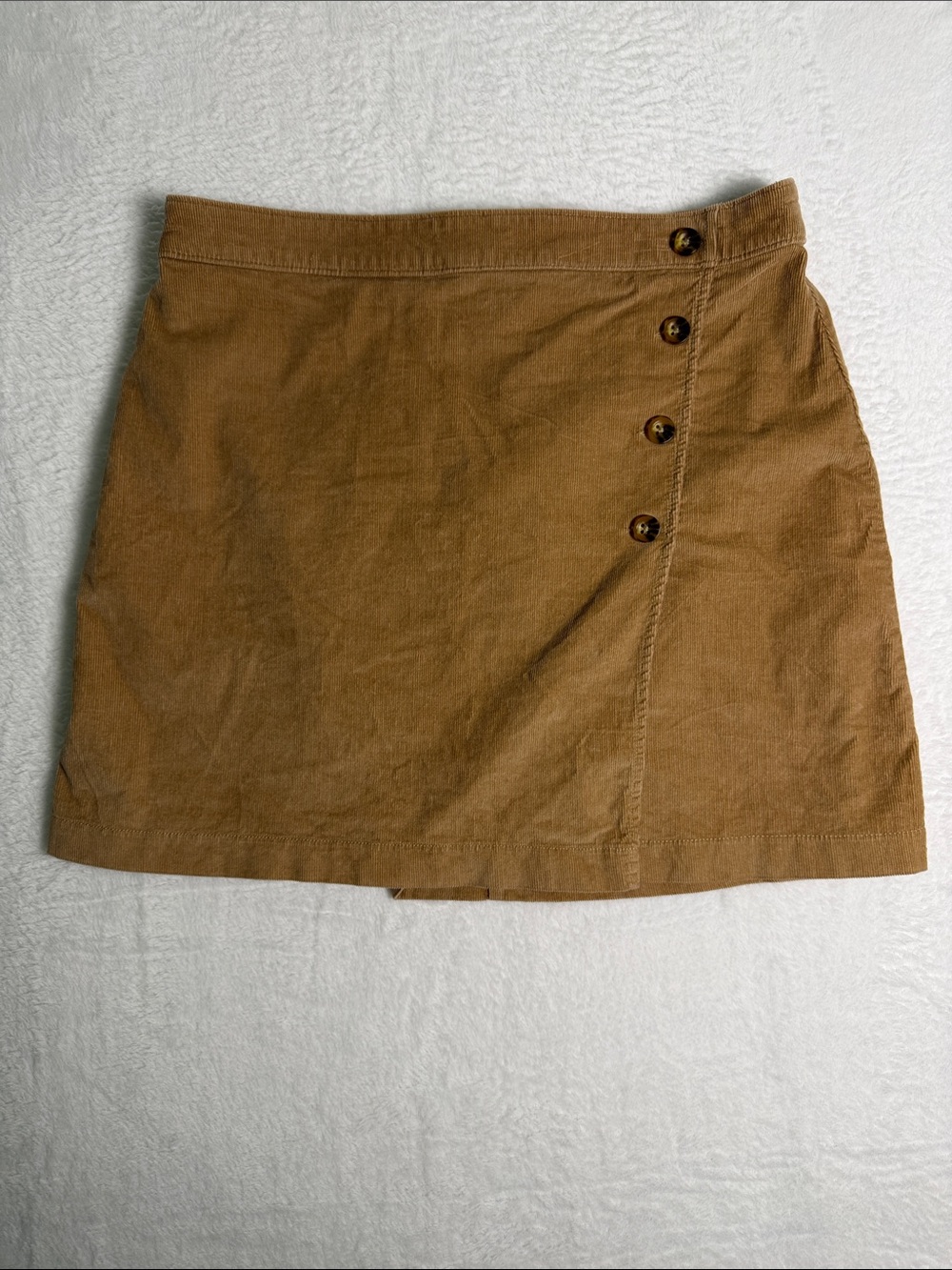 Hollister Women's Tan Corduroy Button-Accent Mini Skirt size Large